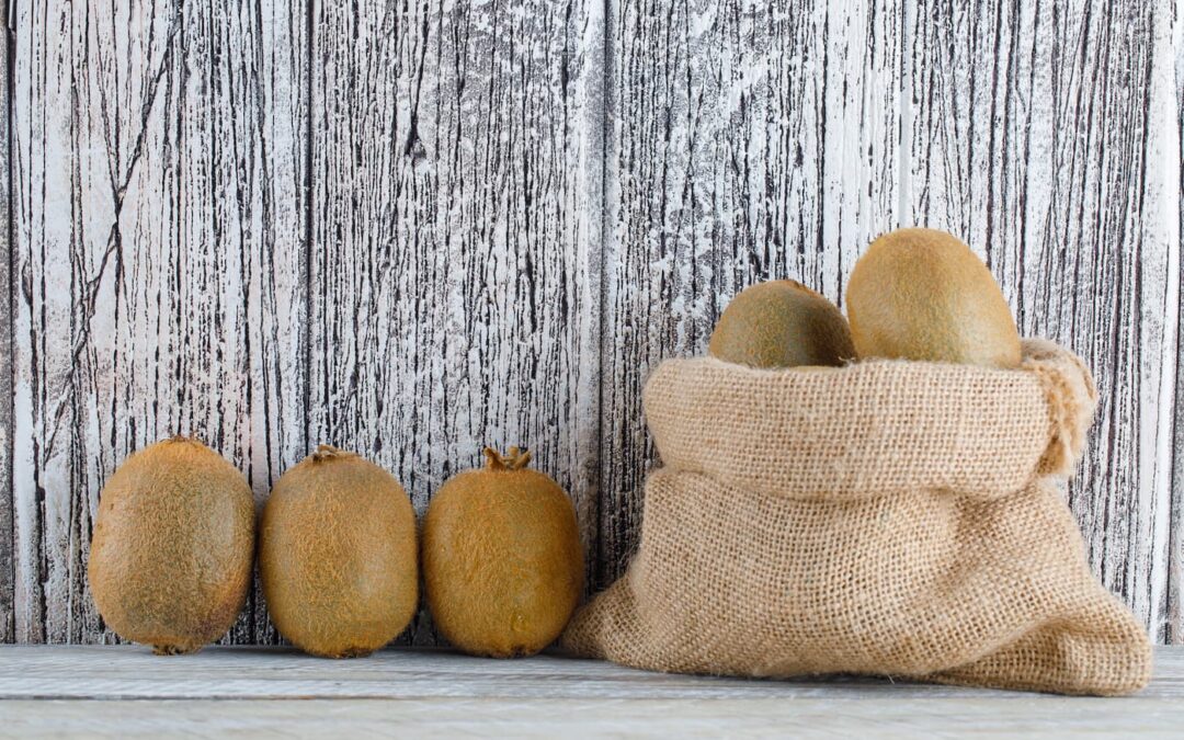 Con los sacos de yute de Polyproductos, encuentras protección natural para tus cultivos en época de lluvia o de frío